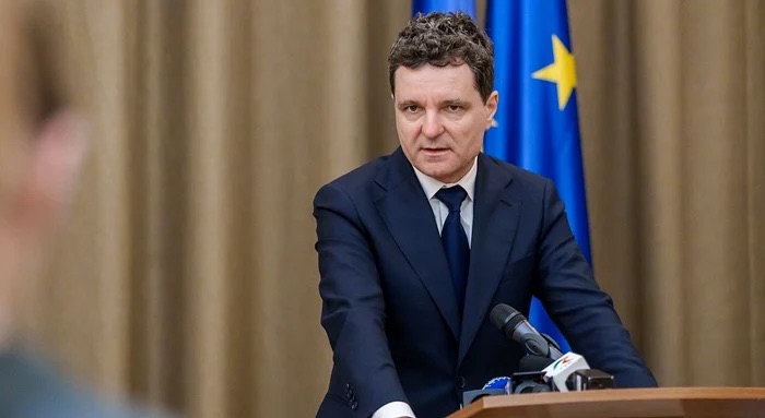 De ce nu promulgă Nicușor Dan legea care combate antisemitismul: „Așa cum e, dacă citesc operele lui Shakespeare, sunt pasibil de pușcărie”