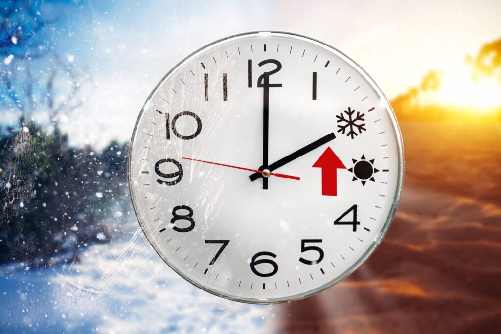 De ce se schimbă ora de două ori pe an – explicația oficială