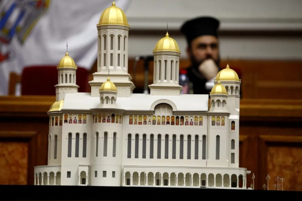 Catedrala Națională, un proiect început acum 150 de ani, va fi sfințită pe 26 octombrie