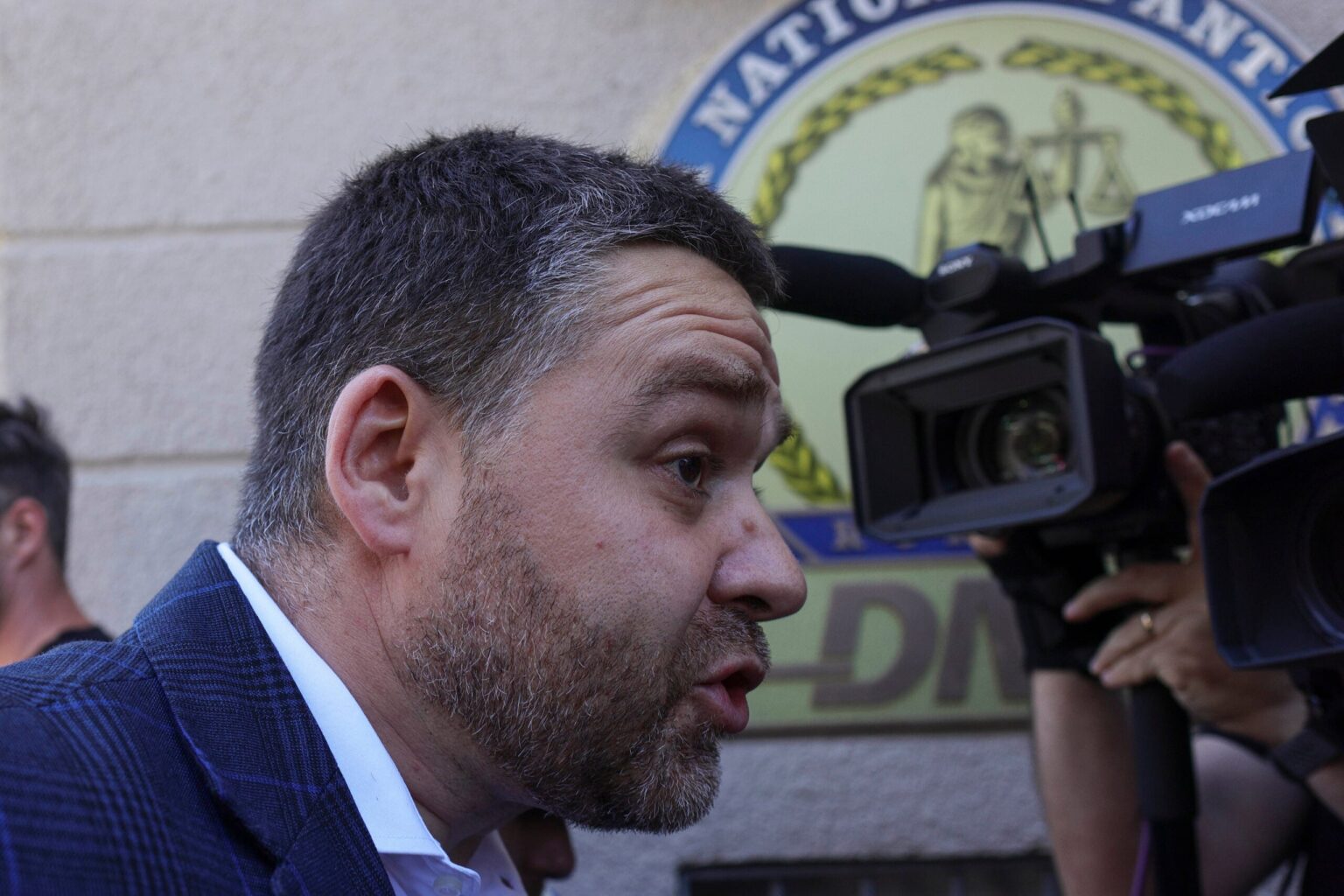 Primarul General Ciprian Ciucu, audiat la DNA. Este citat ca suspect și ar putea fi pus sub acuzare
