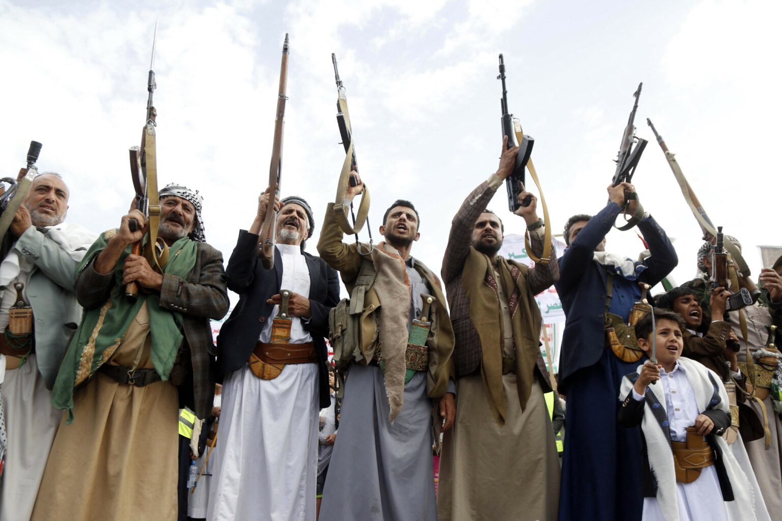 Navă de marfă atacată în Marea Roșie, la 30 de mile de portul Hodeida din Yemen