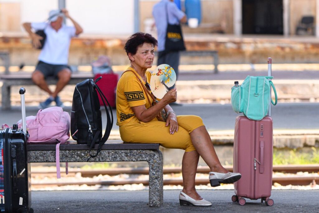 ANM: Două săptămâni de caniculă în România. Temperaturile urcă până la 36 de grade, cu ploi doar în unele regiuni